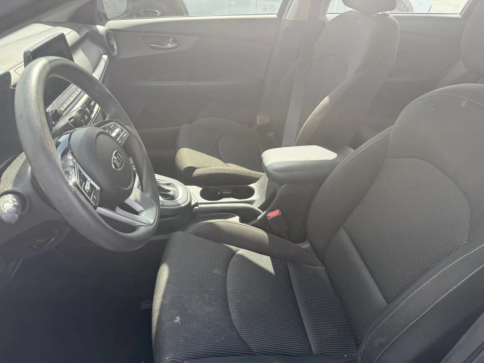 Used 2021 Kia Forte LXS FWD image 8