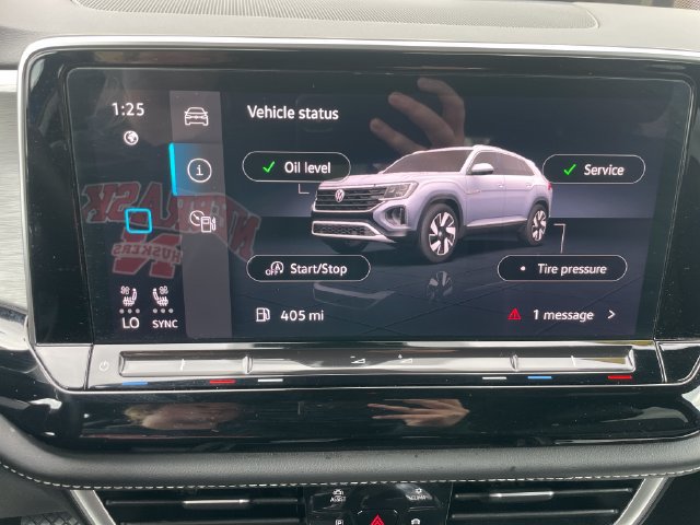 Used 2024 Volkswagen Atlas Cross Sport SE FWD image 13