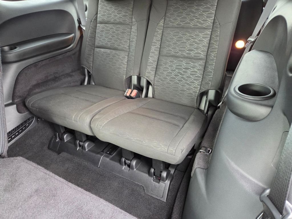 Used 2025 Dodge Durango R/T w/ Blacktop Package AWD/4WD image 15