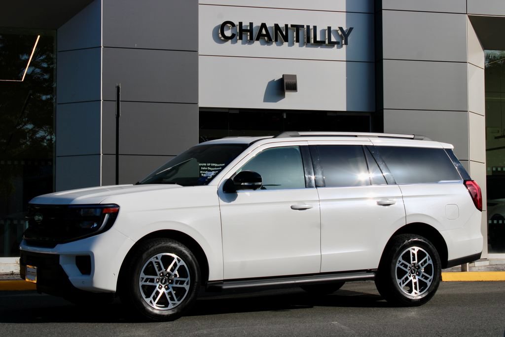 Used 2025 Ford Expedition Active