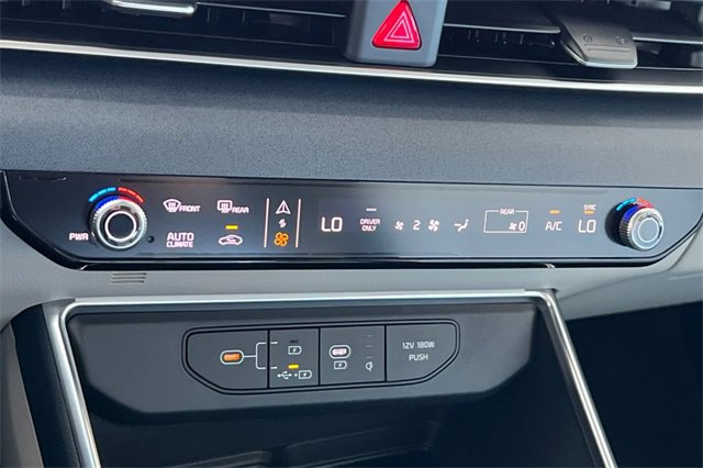 New 2026 Kia Carnival EX image 25