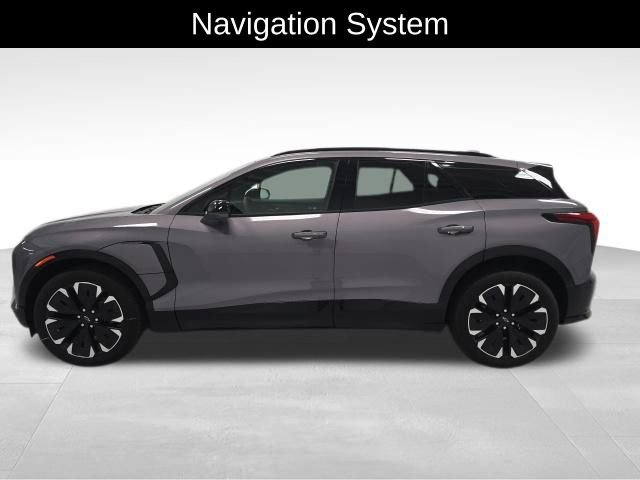 New 2025 Chevrolet Blazer EV RS video 2