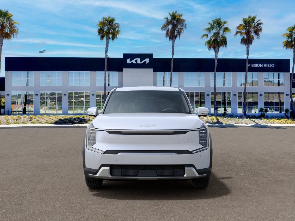New 2026 Kia EV9 Light RWD image 2
