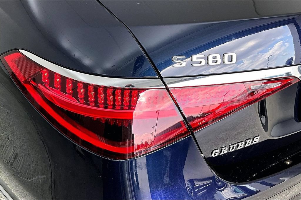 Used 2023 Mercedes-Benz S 500 4MATIC image 38