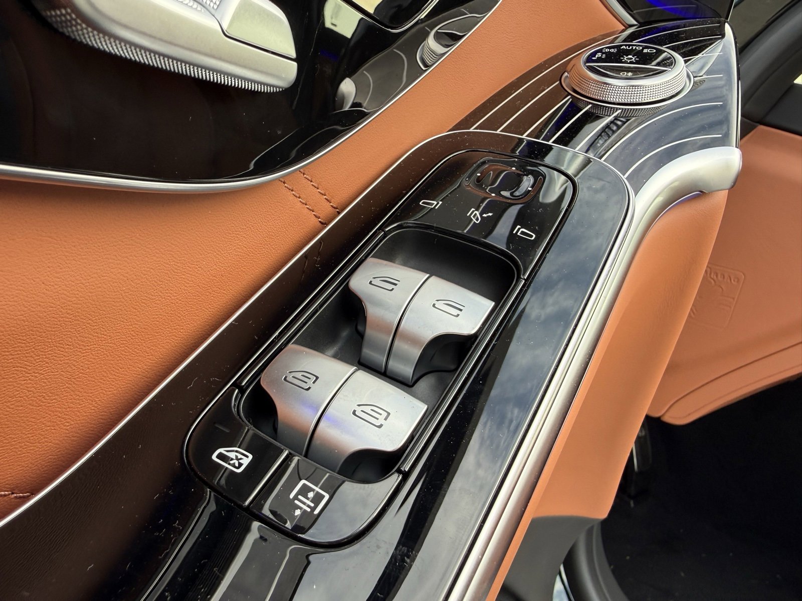 New 2026 Mercedes-Benz Maybach S 680 4MATIC image 16