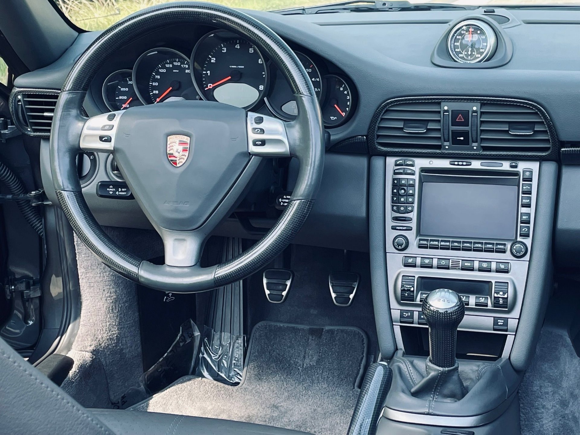 Used 2006 Porsche 911 Carrera 4 image 29