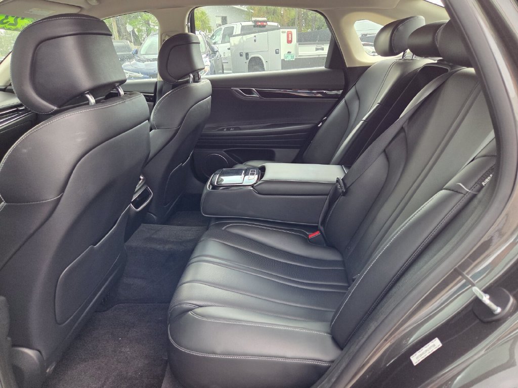 Used 2023 Genesis G80 2.5T AWD/4WD image 13