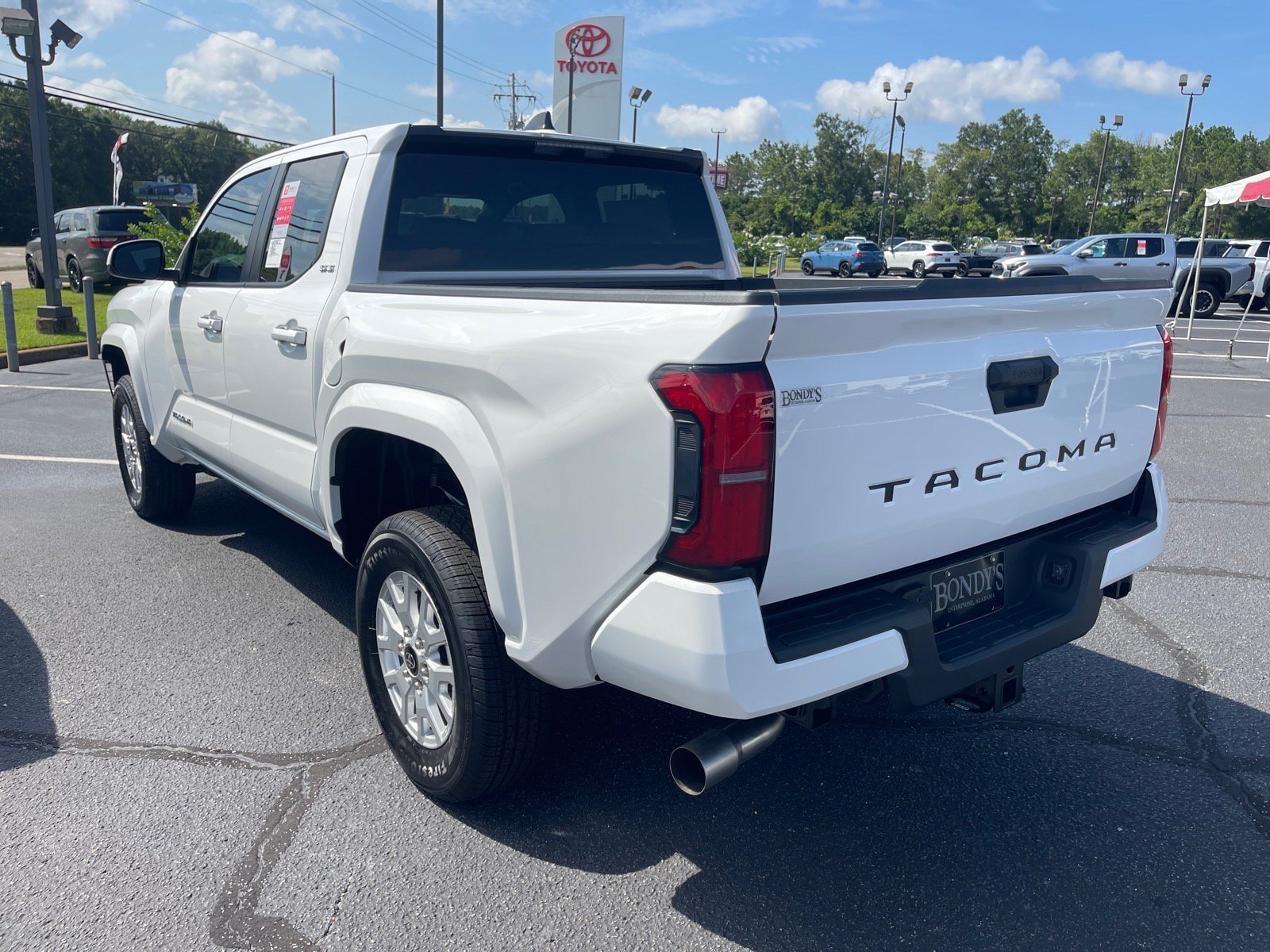New 2026 Toyota Tacoma SR5 RWD image 11