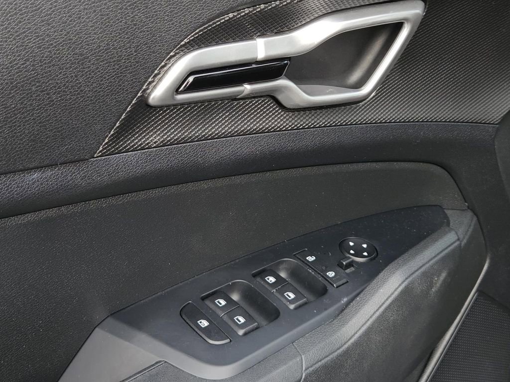 Used 2023 Kia Sportage LX image 27