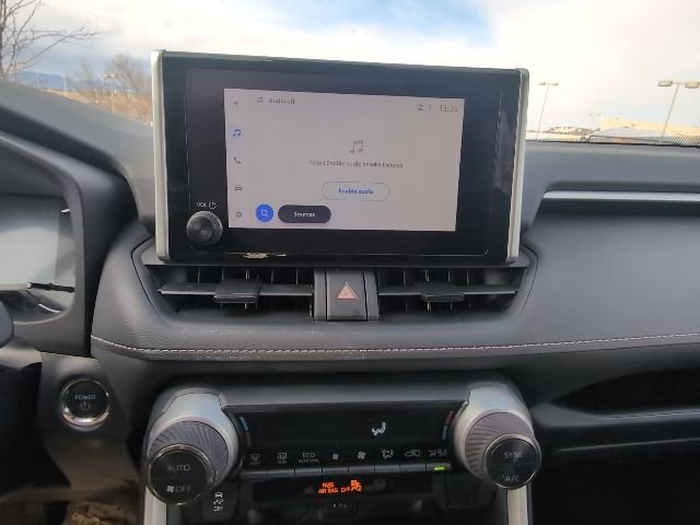 Used 2025 Toyota RAV4 XLE image 24