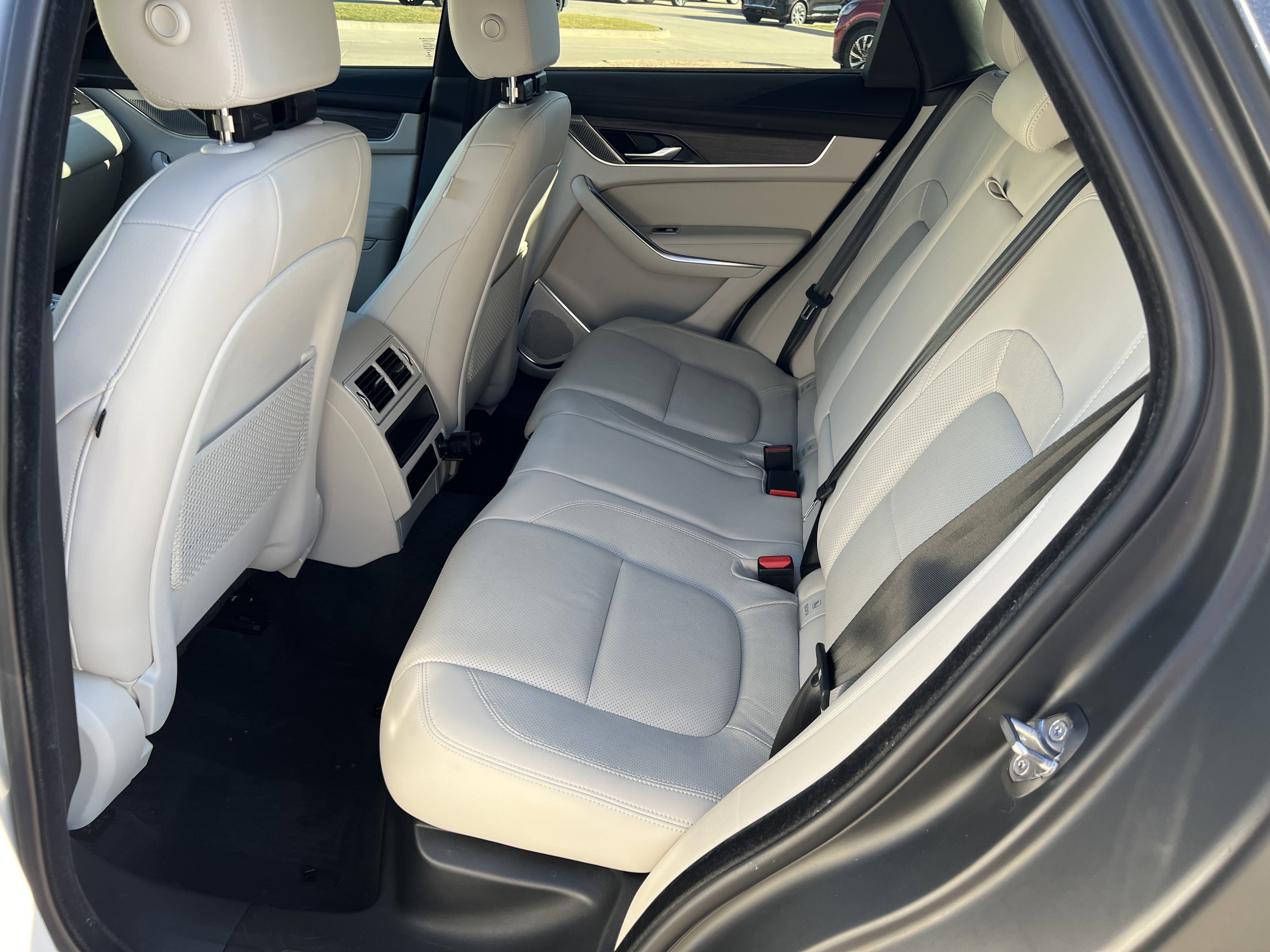 Used 2023 Jaguar F-PACE S image 30