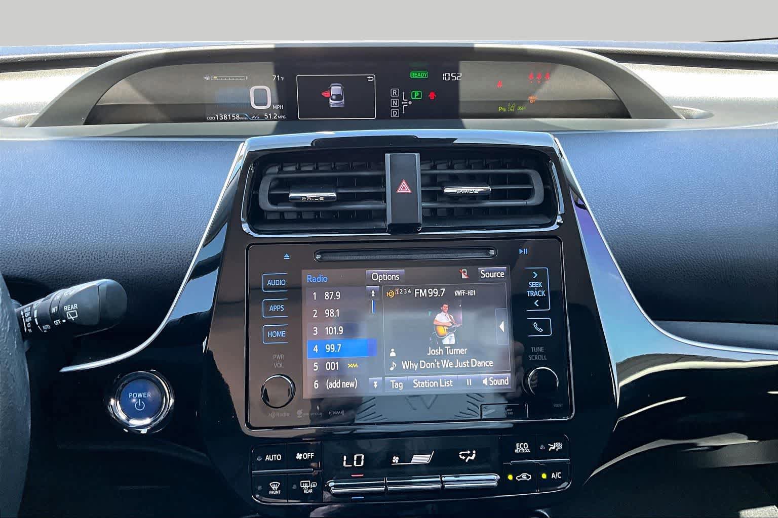 Used 2017 Toyota Prius Four w/ Advanced Technology Package FWD image 7