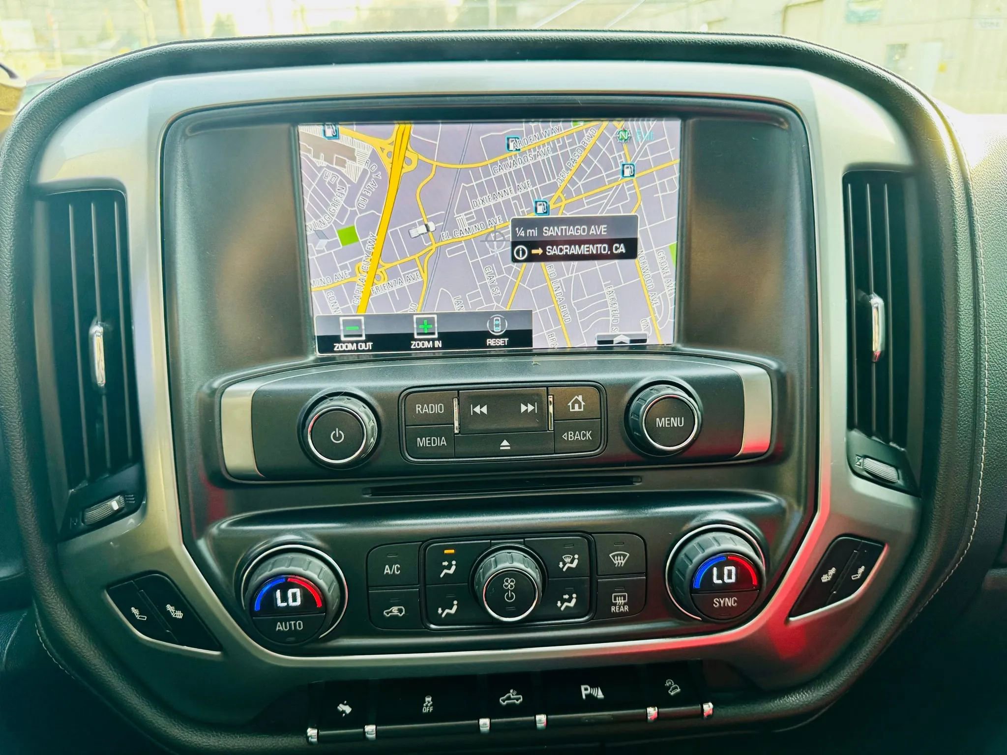 Used 2014 Chevrolet Silverado 1500 LTZ image 10