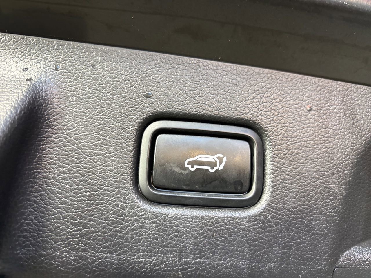 Used 2020 Hyundai Palisade SEL w/ Convenience Package image 25