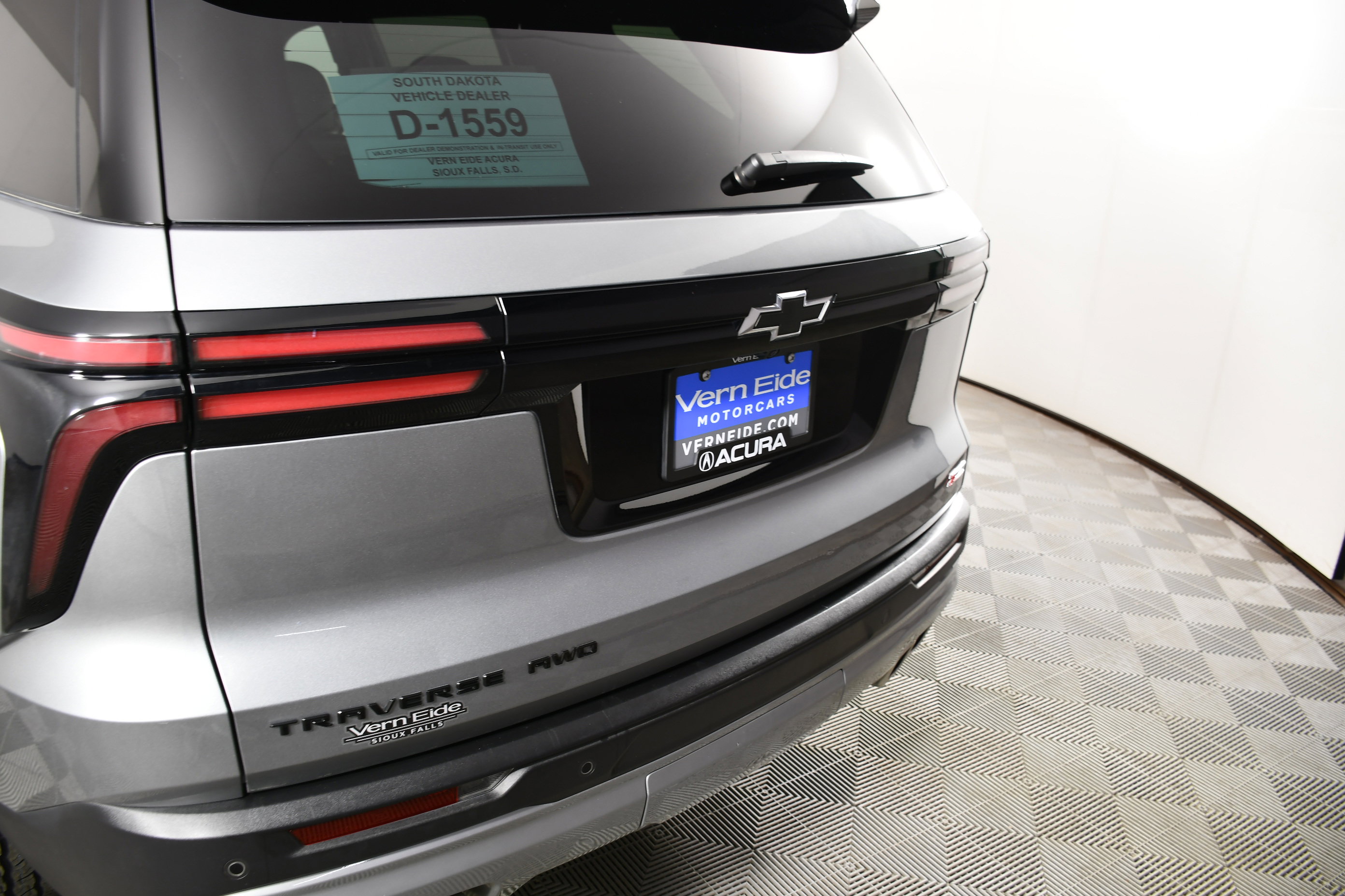 Used 2025 Chevrolet Traverse Z71 image 15