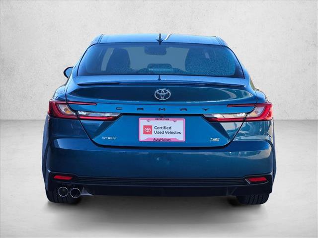 Used 2025 Toyota Camry SE image 7