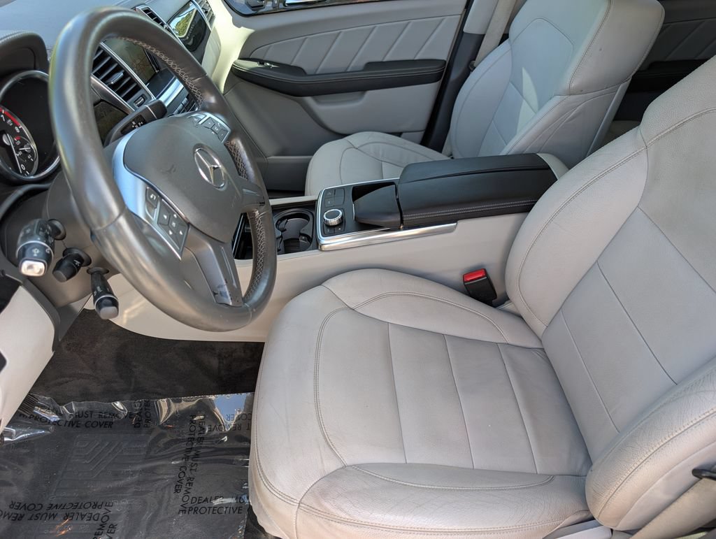 Used 2015 Mercedes-Benz GL 450 4MATIC image 14