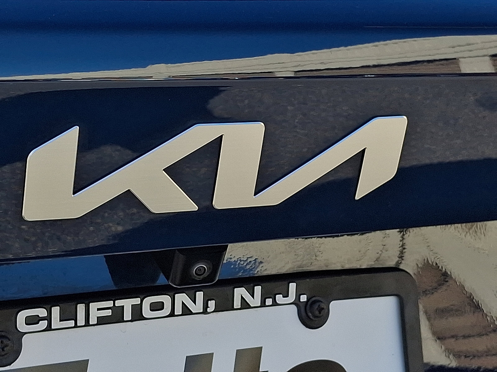 Used 2025 Kia Sorento S image 29