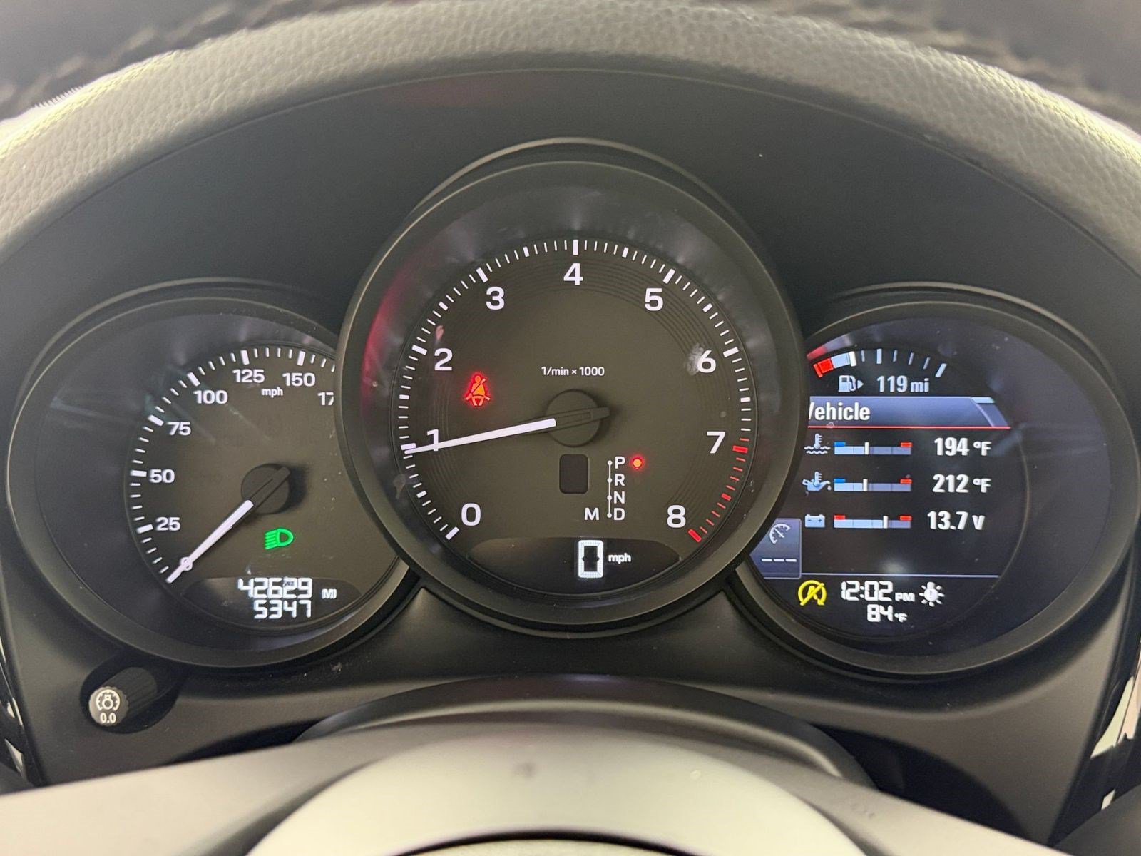 Used 2022 Porsche Macan AWD/4WD image 19