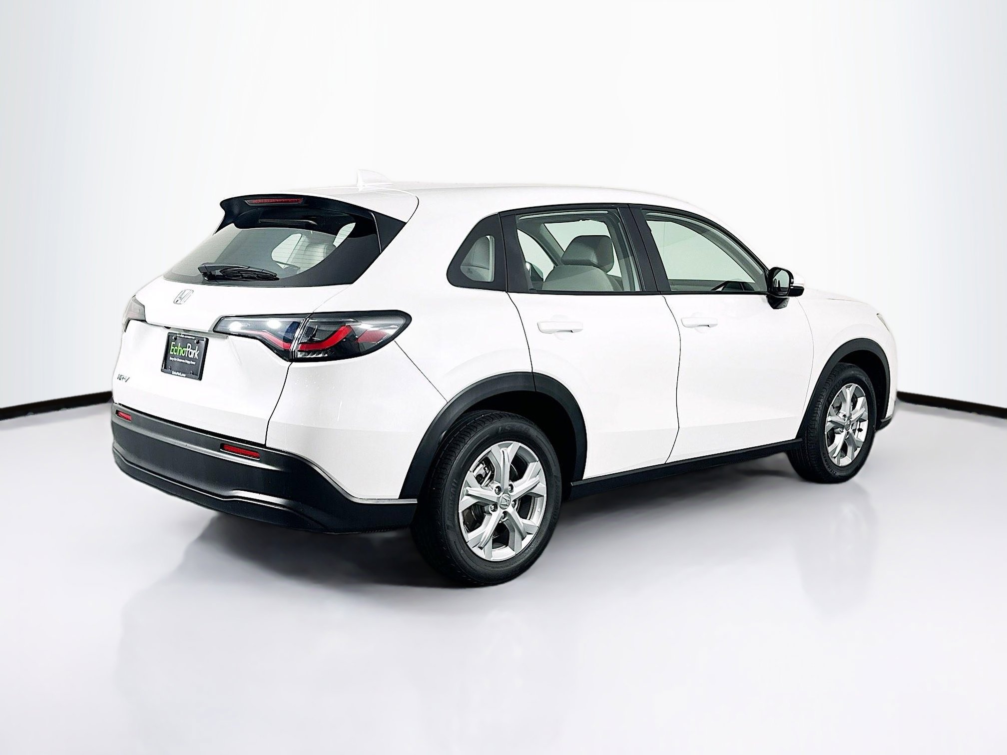 Used 2024 Honda HR-V LX image 9