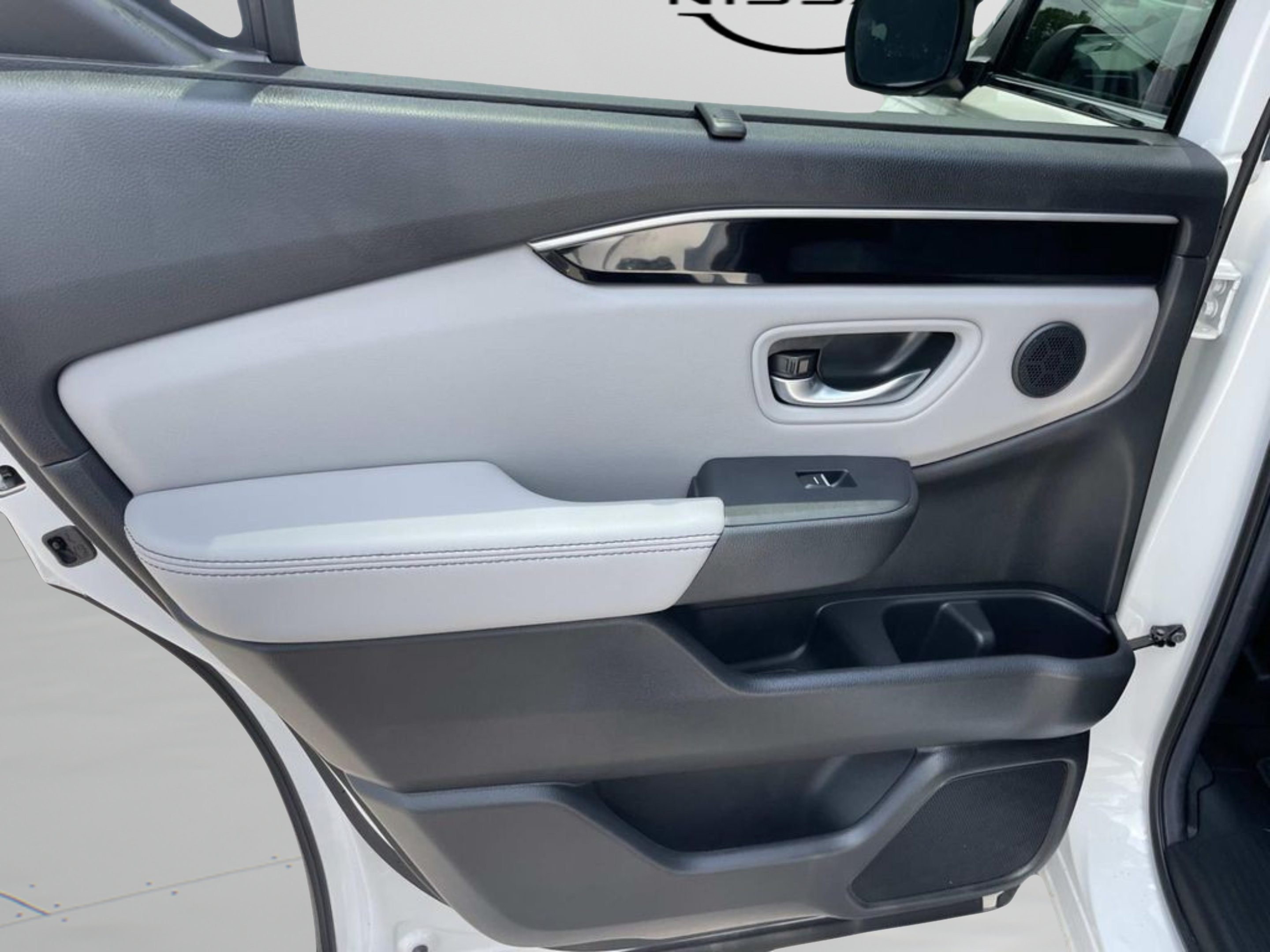 Used 2025 Honda Pilot EX-L image 13