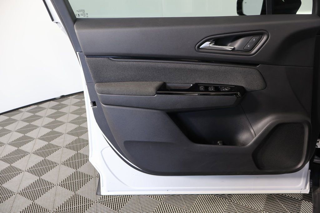 Used 2024 Honda Prologue EX image 12