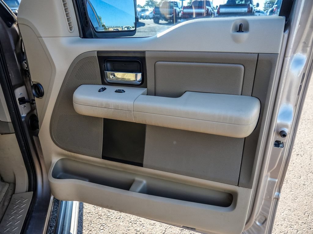 Used 2006 Ford F150 XLT RWD image 16