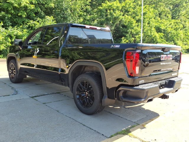 Used 2023 GMC Sierra 1500 Elevation w/ X31 Off-Road Package AWD/4WD image 5