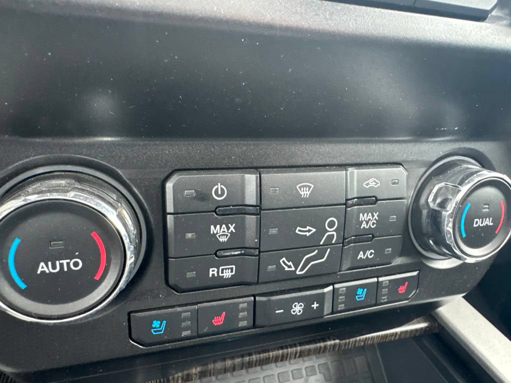 Used 2021 Ford F450 Lariat w/ Lariat Ultimate Package AWD/4WD image 19