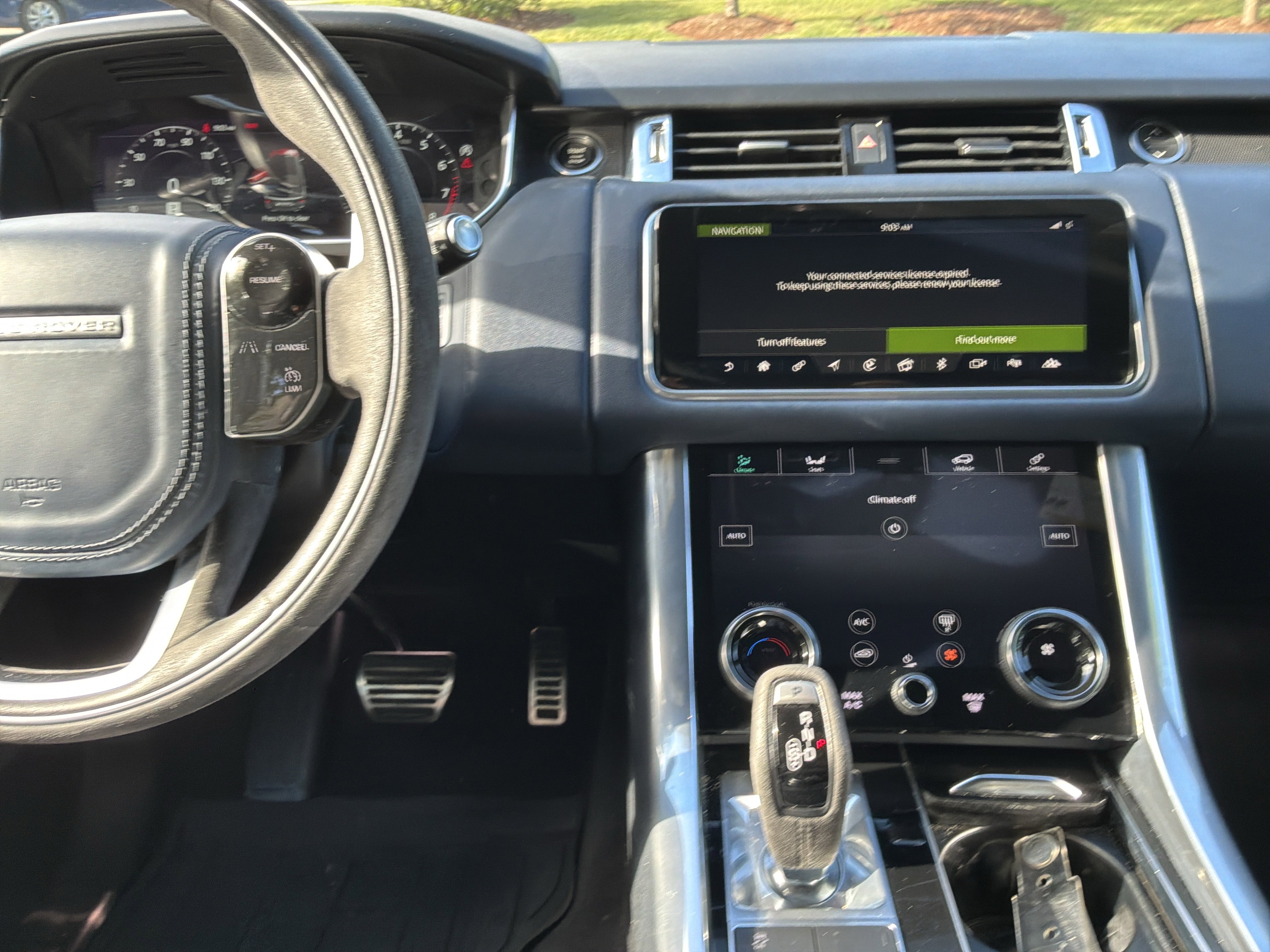 Used 2022 Land Rover Range Rover Sport HST AWD/4WD image 29
