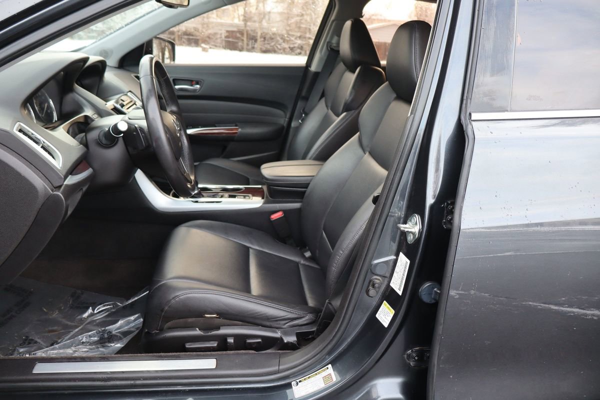 Used 2015 Acura TLX FWD image 19