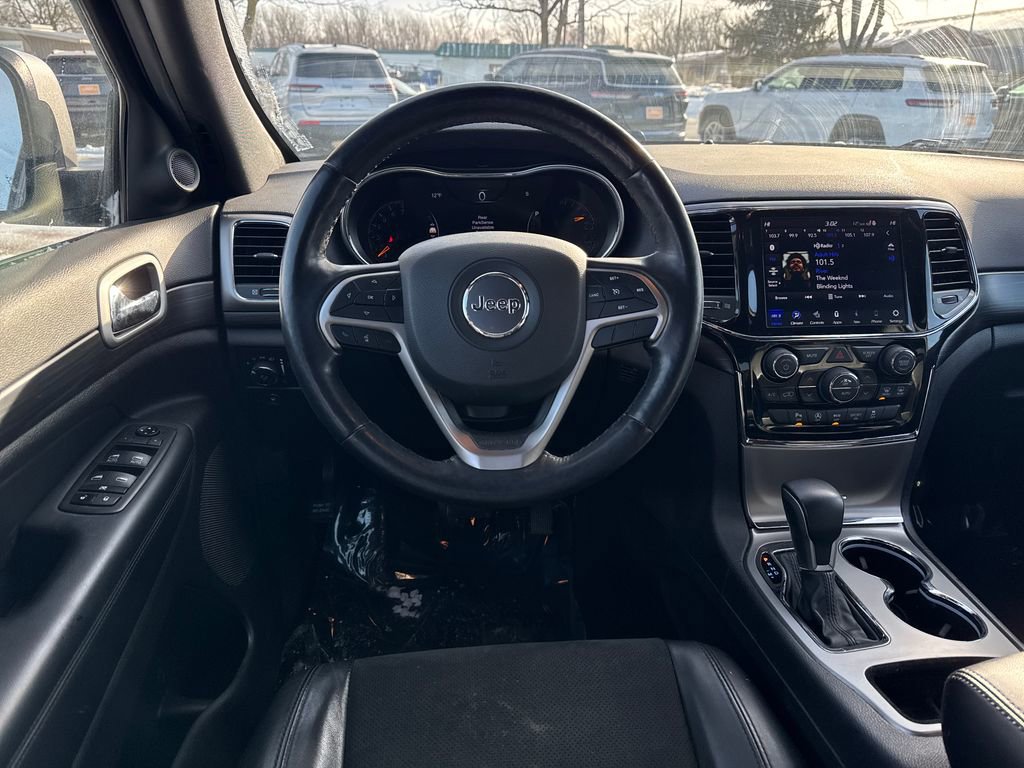 Certified 2021 Jeep Grand Cherokee Laredo X image 14