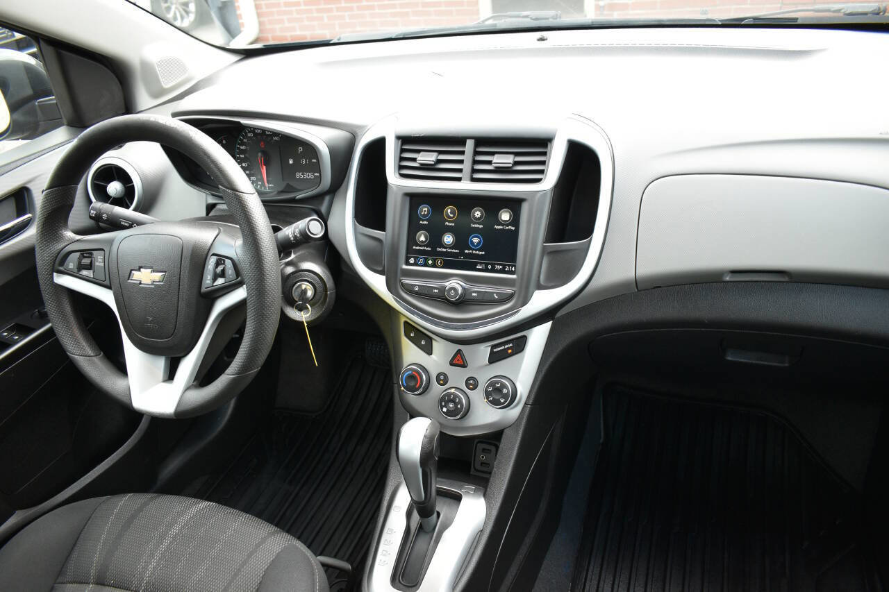 Used 2019 Chevrolet Sonic LT image 26