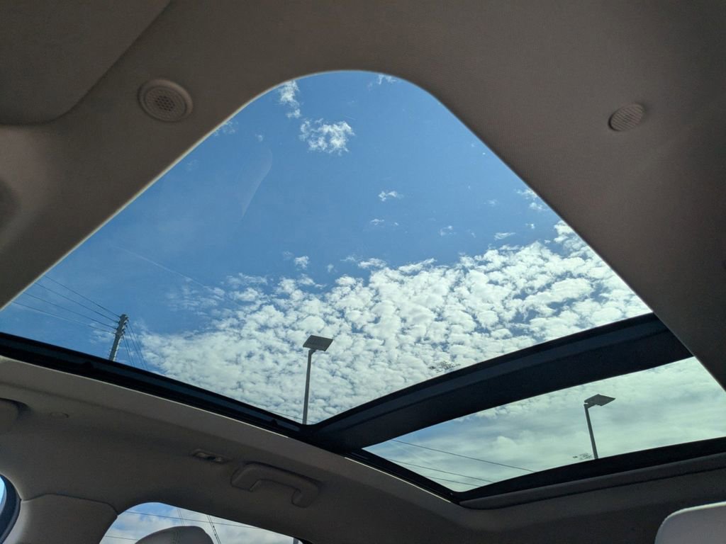 New 2025 Lincoln Corsair Grand Touring image 22