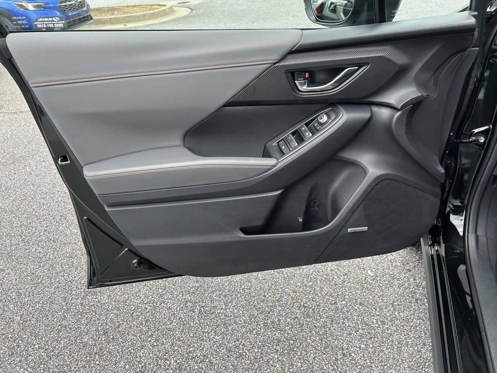 Certified 2025 Subaru Crosstrek 2.5i Limited w/ Crosstrek Mirror Package AWD/4WD image 14