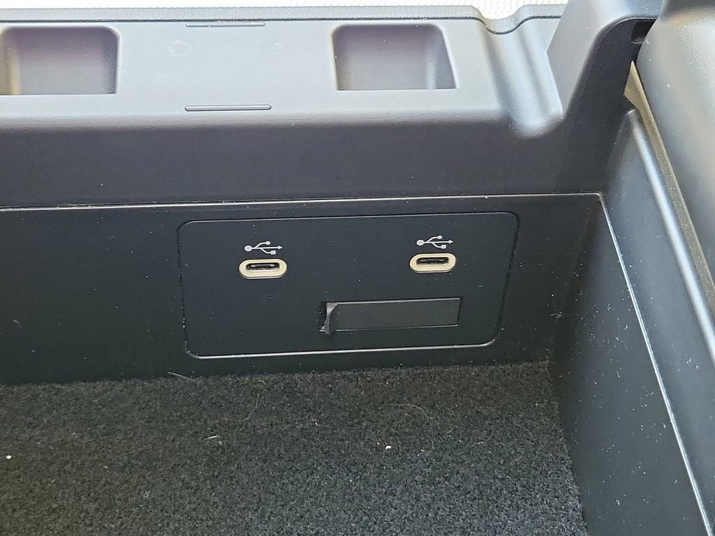 Certified 2024 MAZDA CX-90 3.3 Turbo w/ Preferred Package image 37