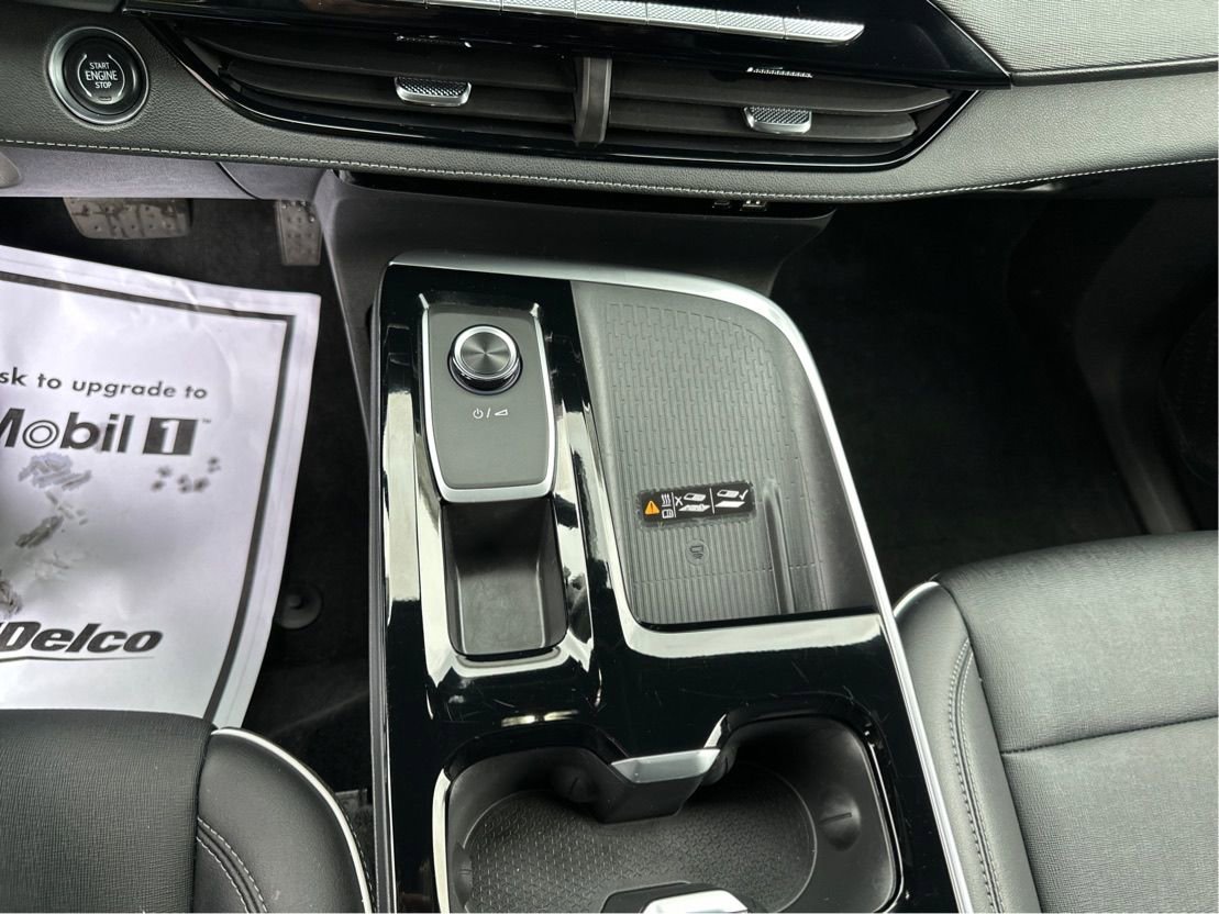 Certified 2025 Buick Enclave Preferred AWD/4WD image 16