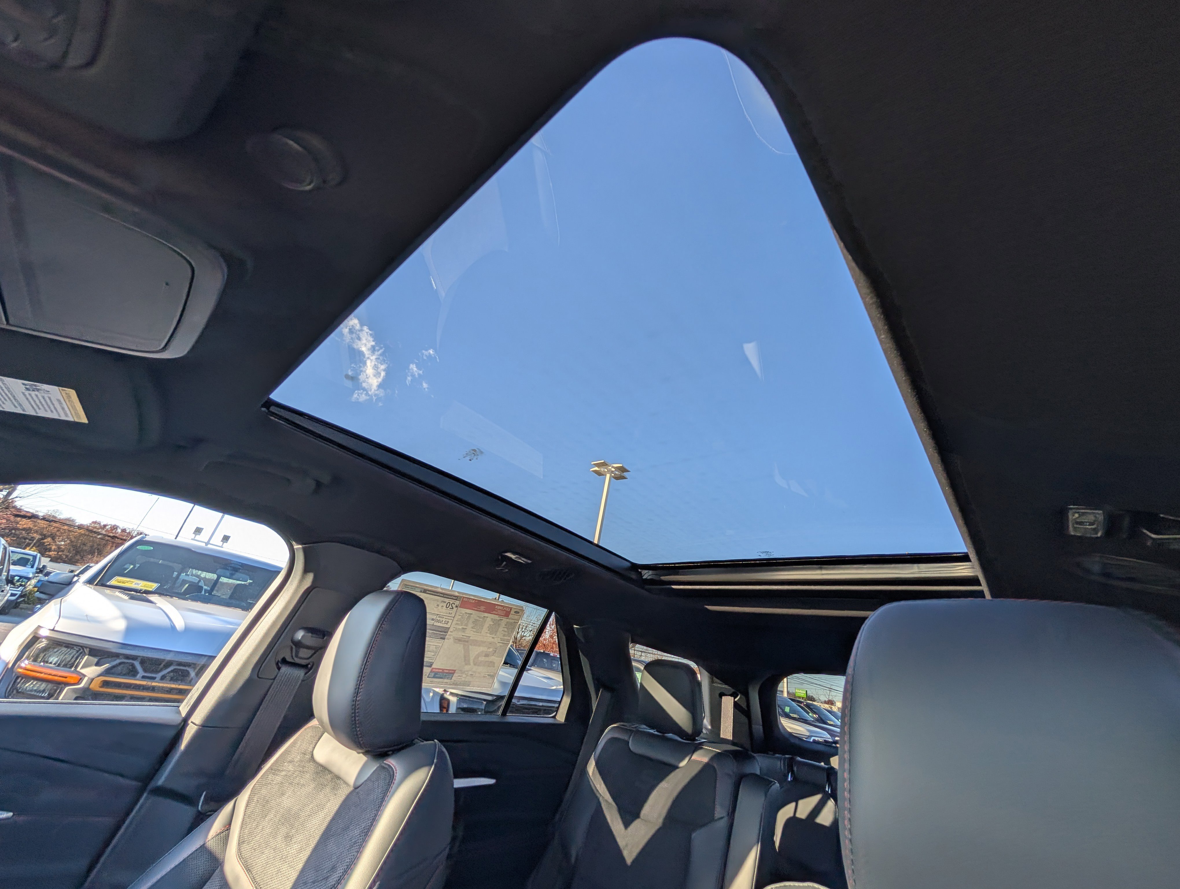 New 2026 Ford Explorer ST w/ Sun And Sound Package image 28