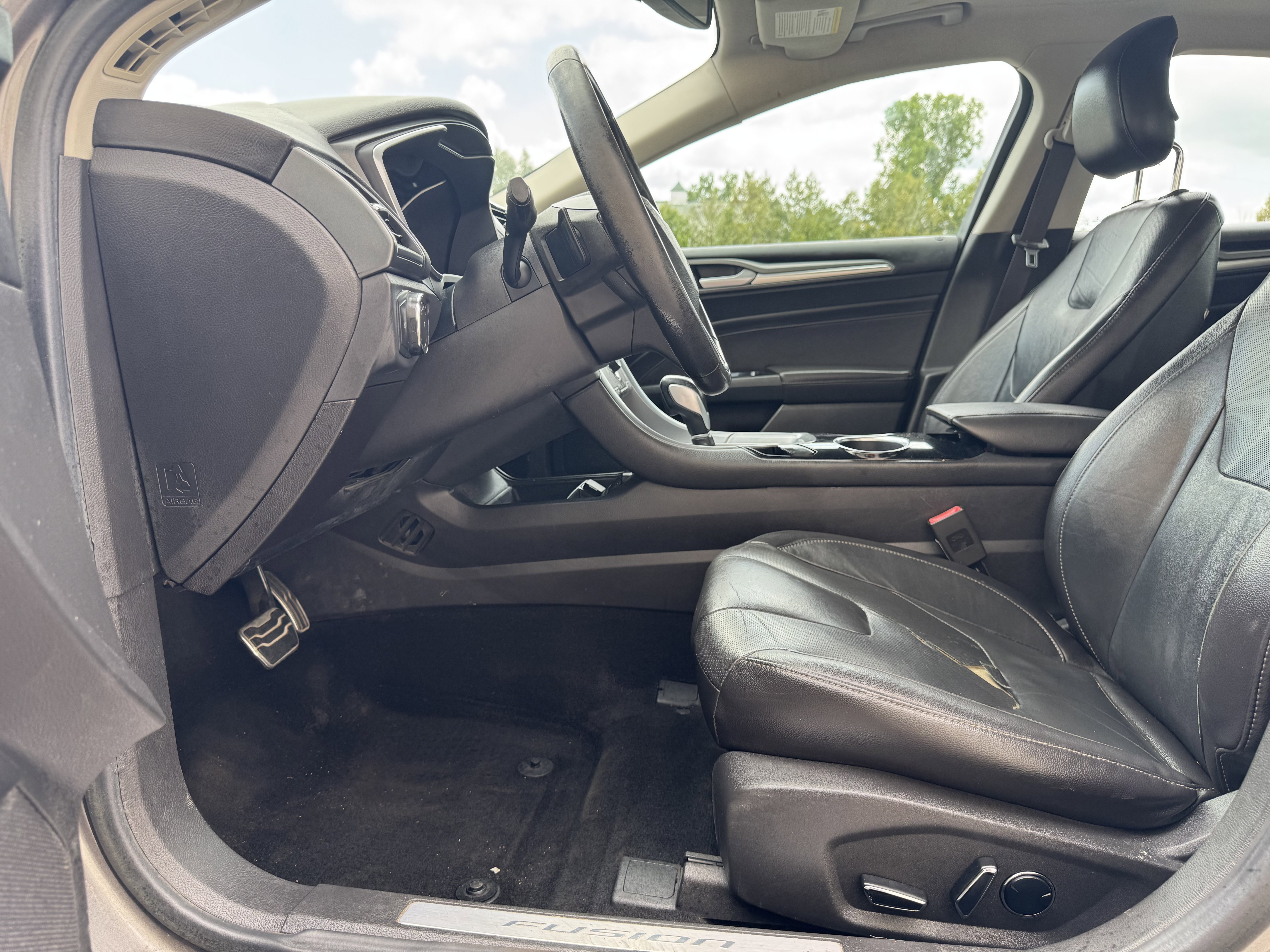 Used 2013 Ford Fusion Titanium image 10