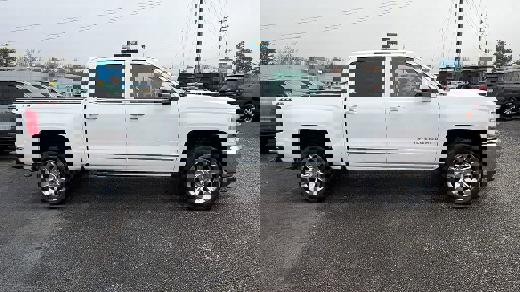 Used 2018 Chevrolet Silverado 1500 LTZ w/ Sport Package image 4