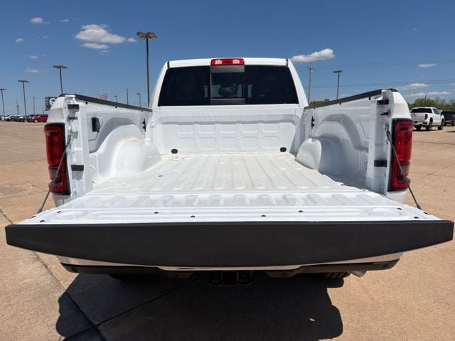 New 2026 RAM 2500 Tradesman AWD/4WD image 18