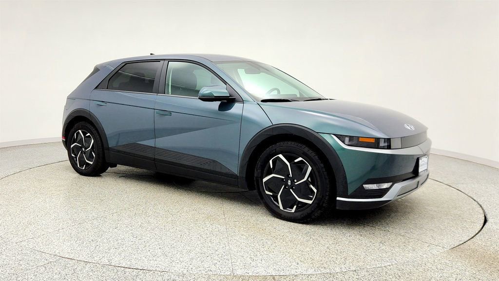 Used 2024 Hyundai Ioniq 5 SE RWD image 3