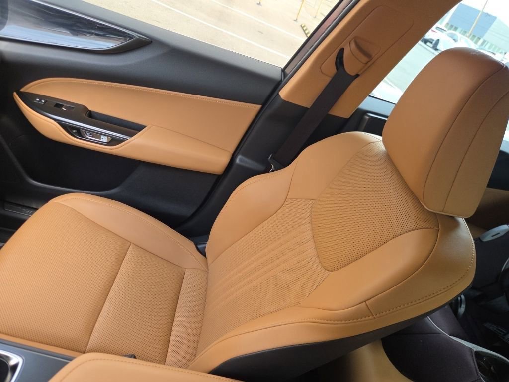 Used 2023 Lexus NX 250 FWD w/ Premium Package image 5