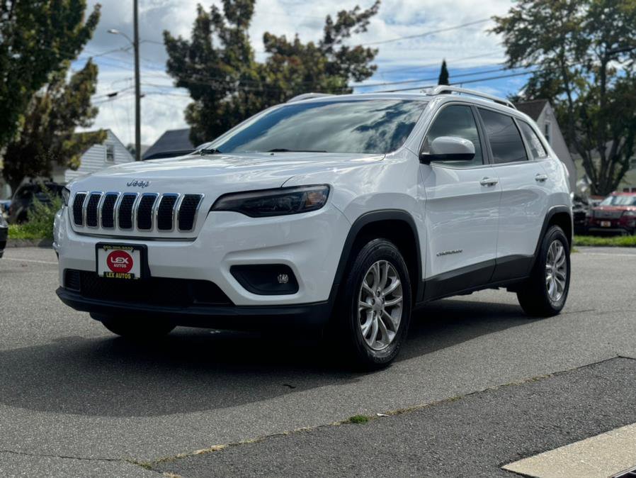 Used 2019 Jeep Cherokee Latitude w/ Cold Weather Group image 1