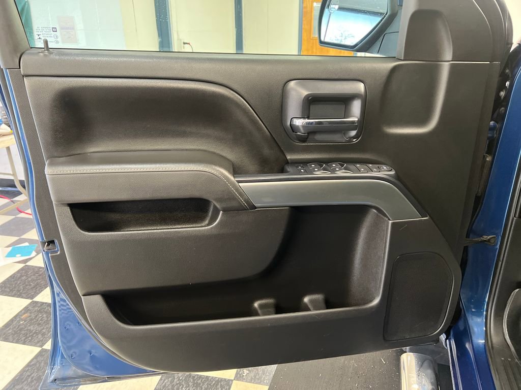 Used 2015 Chevrolet Silverado 1500 LT w/ All Star Edition AWD/4WD image 37