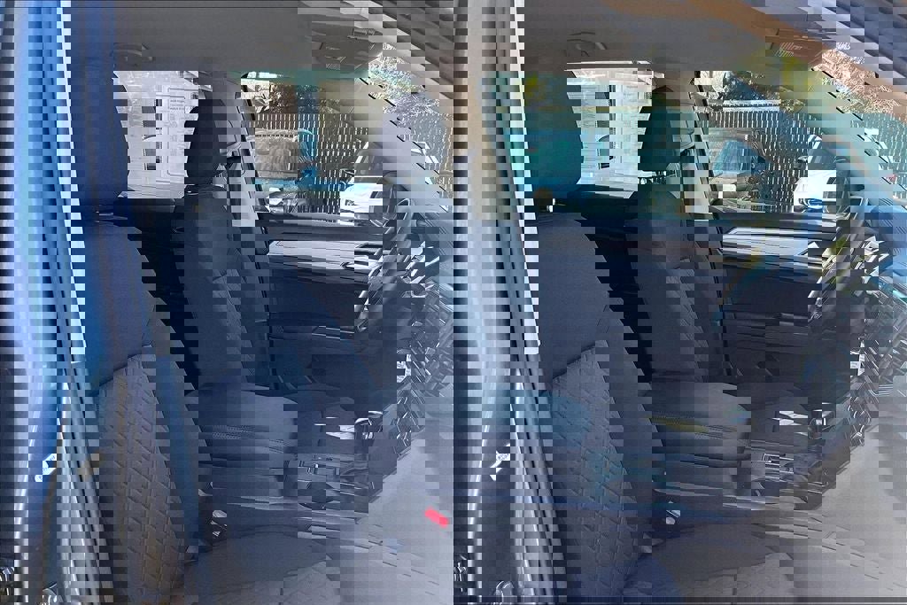 Used 2018 Volkswagen Atlas S image 6