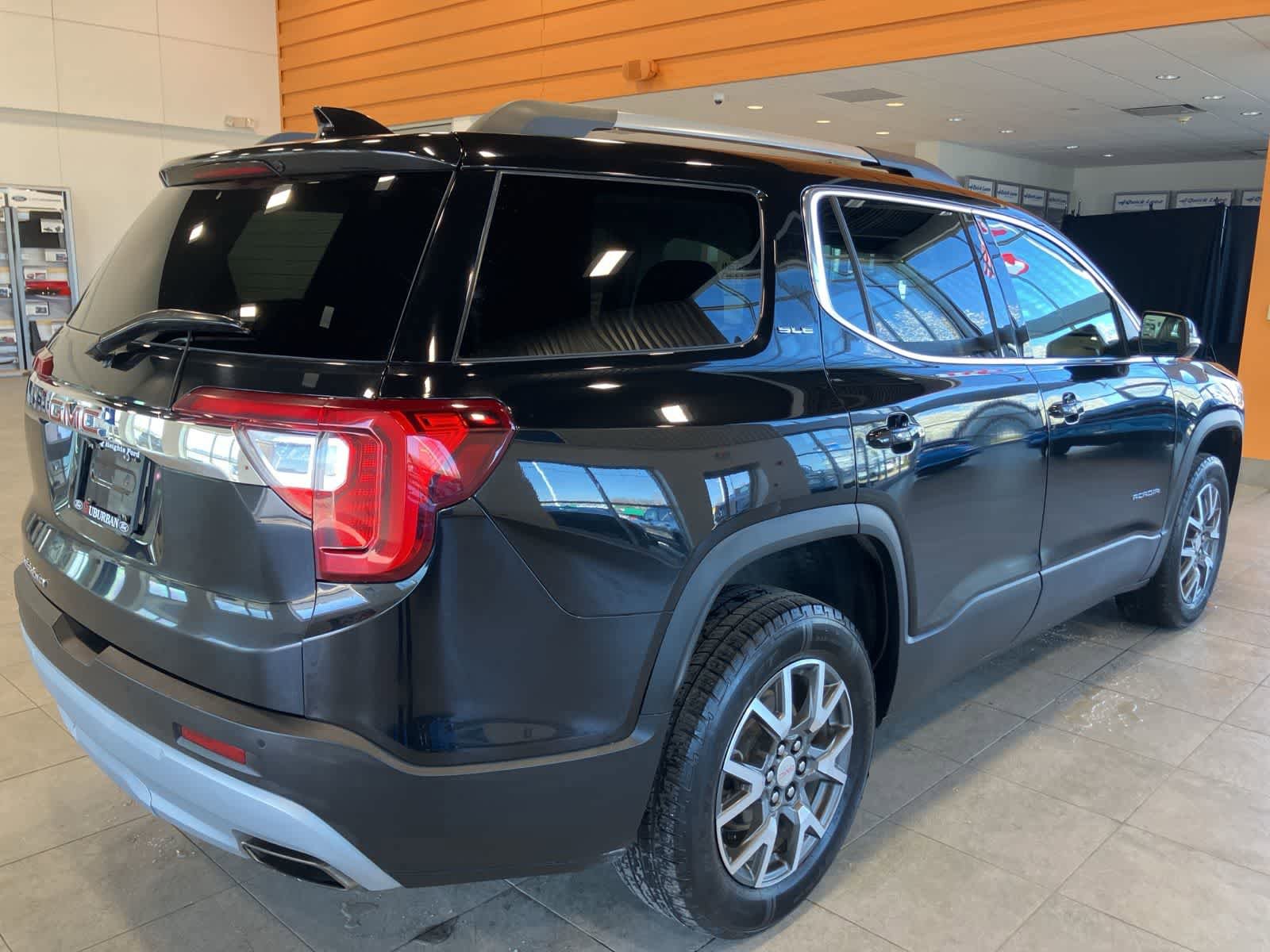 Used 2020 GMC Acadia SLE w/ Driver Convenience Package FWD image 5