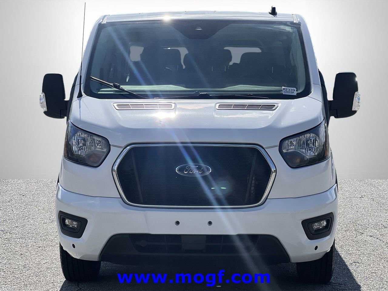 Used 2024 Ford Transit 350 XLT image 26
