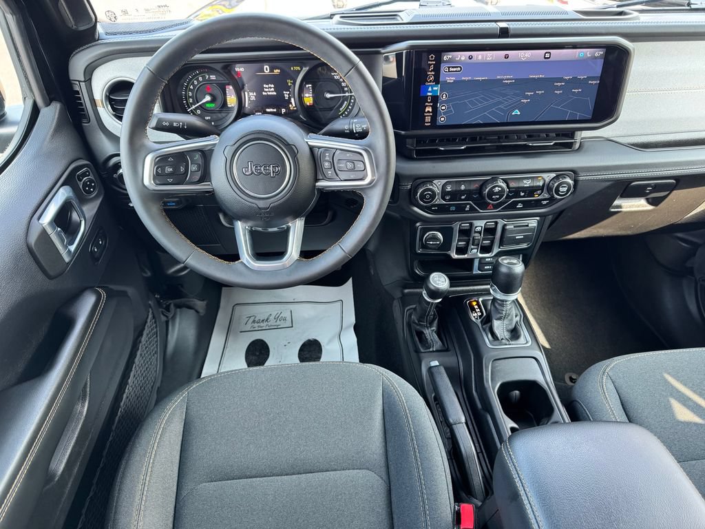 Used 2024 Jeep Wrangler Unlimited Sahara w/ Technology Group AWD/4WD image 20