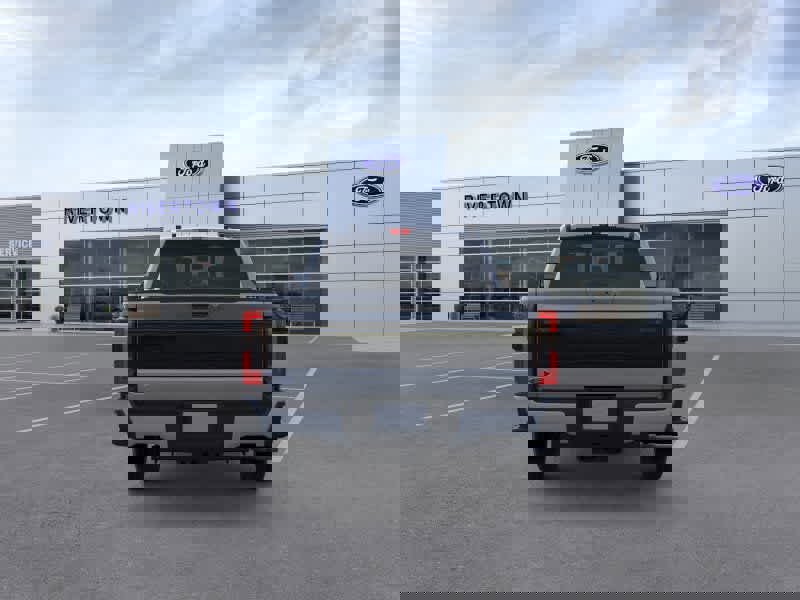 New 2026 Ford F350 Platinum w/ FX4 Off-Road Package image 5